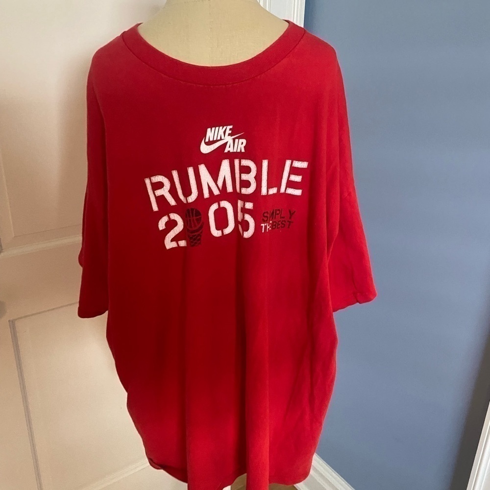 Vintage Nike Air Rumble in the Bronx 2005 T-Shirt - Picture 4 of 6